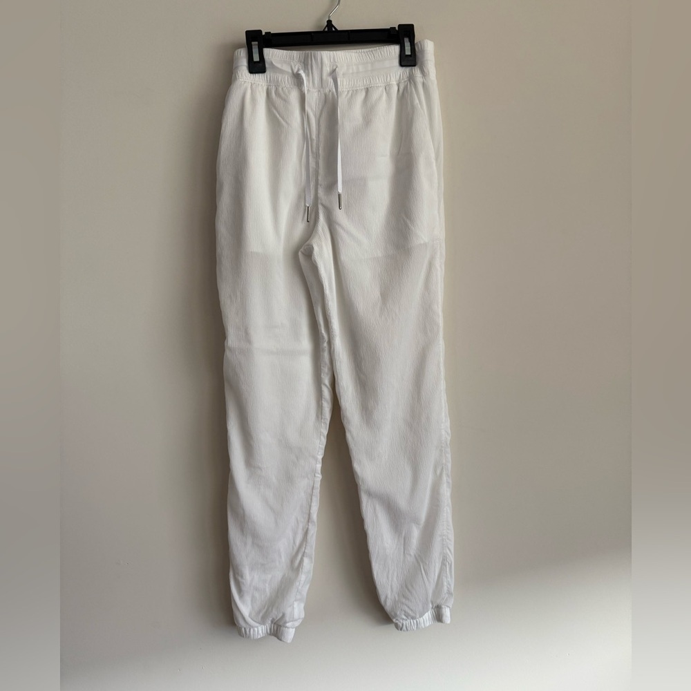 Lululemon Jogger. Perfect Condition. Size 4